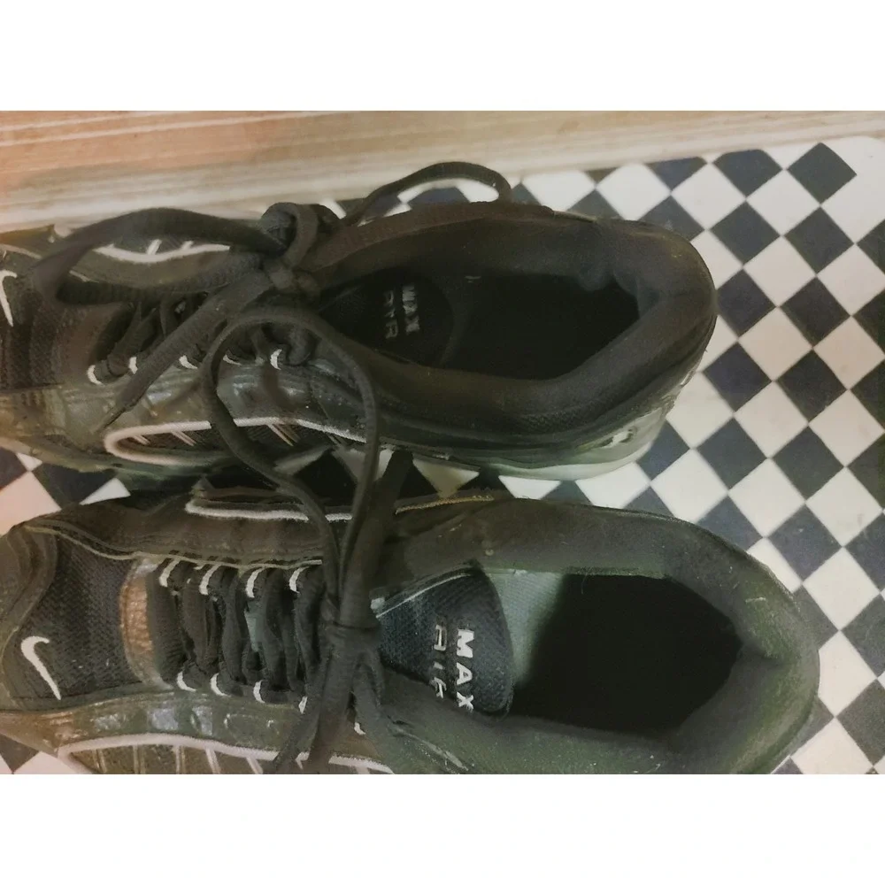 Nike Air Max Tailwind IV GS Black Silver Youth Size 7Y BQ9810-002